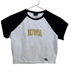 NWT Hype And Voice "IOWA" White Short Sleeve Crop Top Size Medium